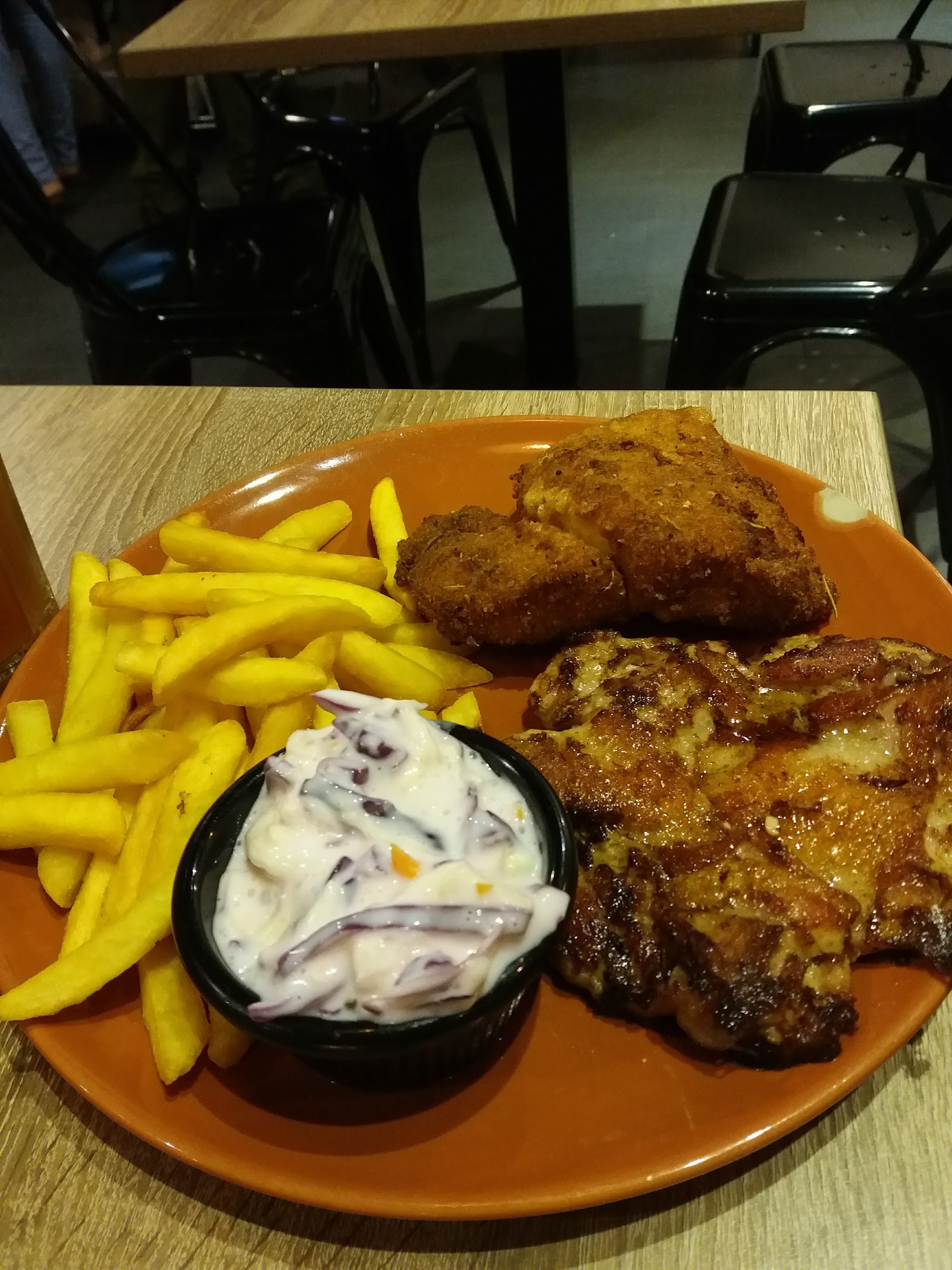 Satu Orang Ayam Thigh 半隻滑雞